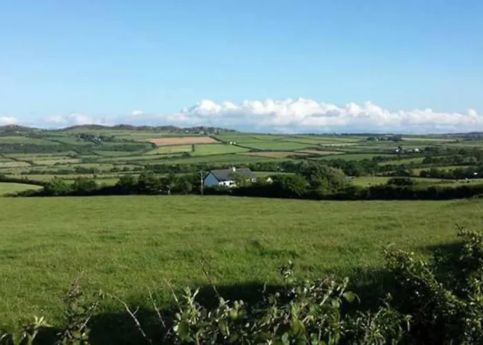 Hedgehog Holiday Home In The Countryside, 10 Mins To Lligwy Beach